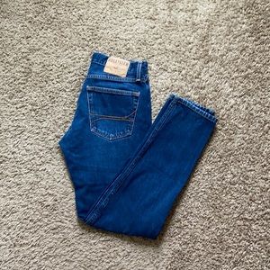Men’s Hollister button flap dark wash jeans